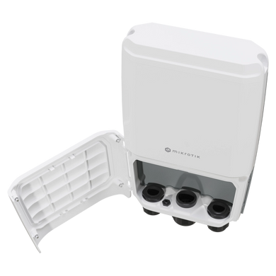 5-портовий керований комутатор Mikrotik FiberBox Plus (CRS305-1G-4S+OUT)