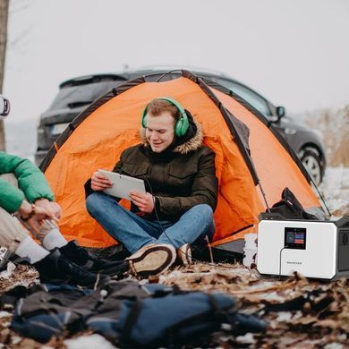 Портативна зарядна станція Marstek M2200 2400W 2240Wh
