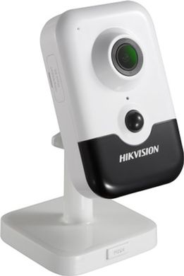 IP-камера с микрофоном Hikvision DS-2CD2463G0-I, 6Мп